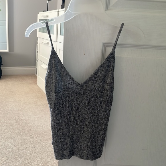 Brandy Melville Tops - brandy Melville tank top